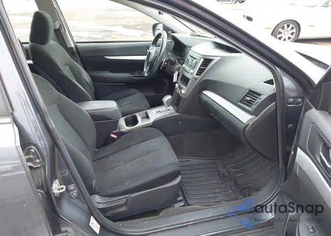 2014 Subaru Outback 2.5I из США, поврежденный, VIN 4S4BRBAC0E3242565